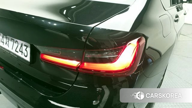 BMW 3 Series (G20) id 4292445 из Кореи 15