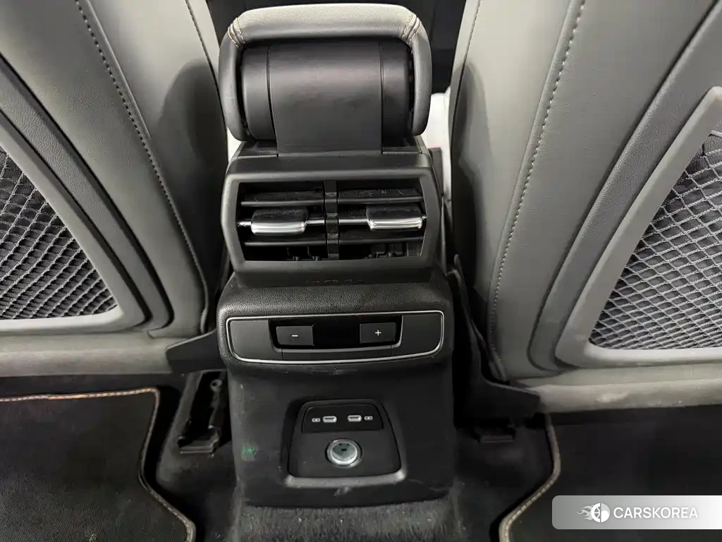Audi Q4 e-tron id 4669431 из Китая 15