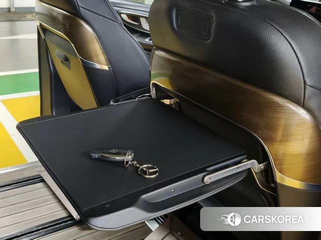 Mercedes-Benz V-class id 4264696 из Китая 15