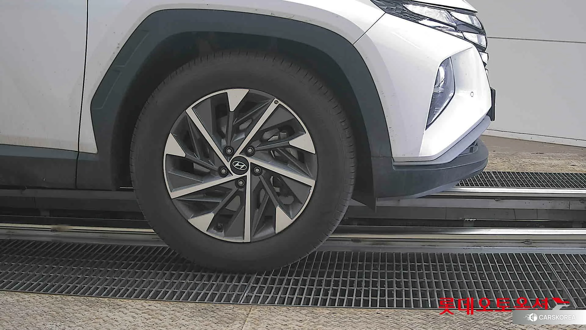 Hyundai Tucson Hybrid id 3882010 из Кореи 15