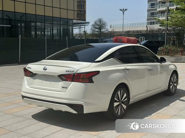 Nissan Teana id 4365644 из Китая 15