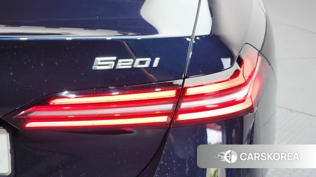 BMW 5 Series (G60) id 4421842 из Кореи 15