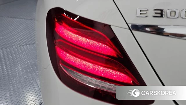 Mercedes-Benz E-Class W213 id 4620493 из Кореи 15