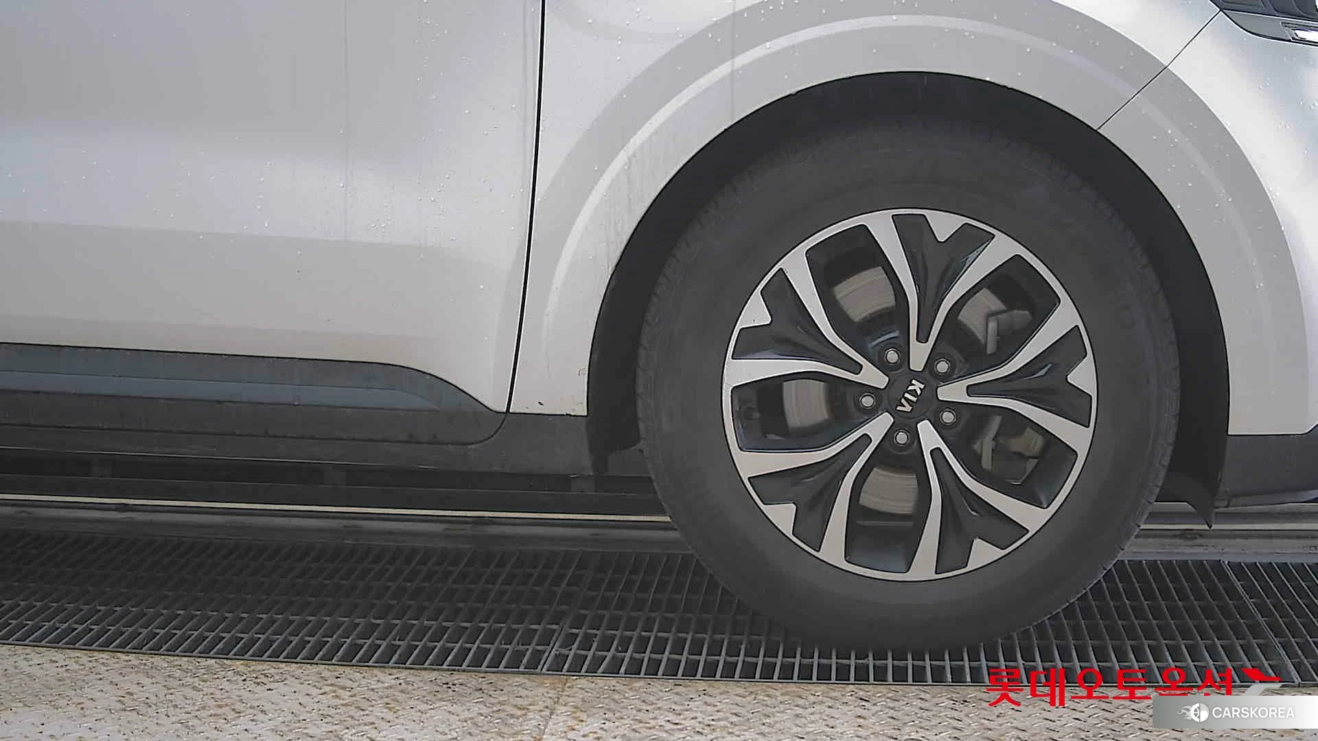Kia Carnival id 4312642 из Кореи 15
