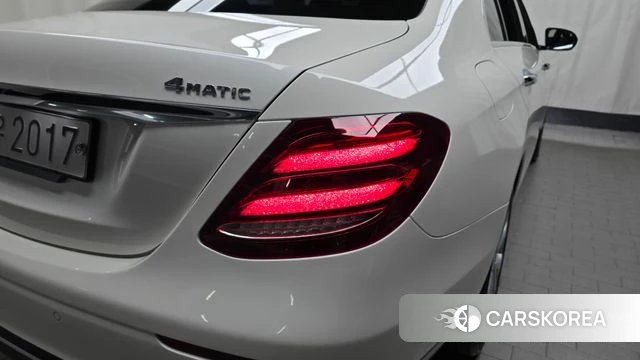 Mercedes-Benz E-Class W213 id 4285177 из Кореи 15