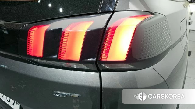 Peugeot 5008 second generation id 4196557 из Кореи 15