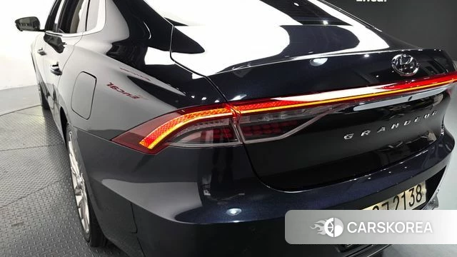 Hyundai The New Grandeur IG id 4383748 из Кореи 15