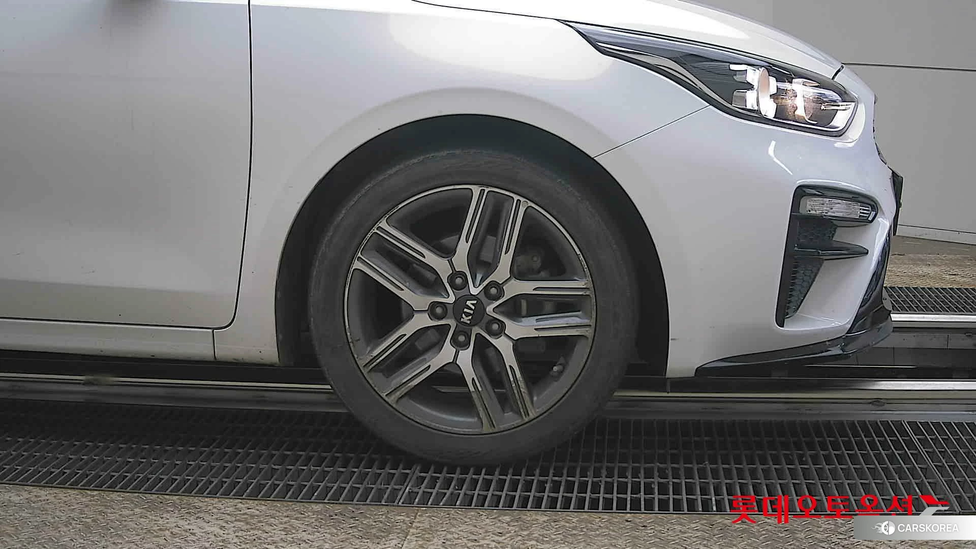 Kia K3 id 3869414 из Кореи 15