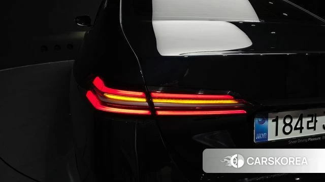 BMW 5 Series (G60) id 4487750 из Кореи 15