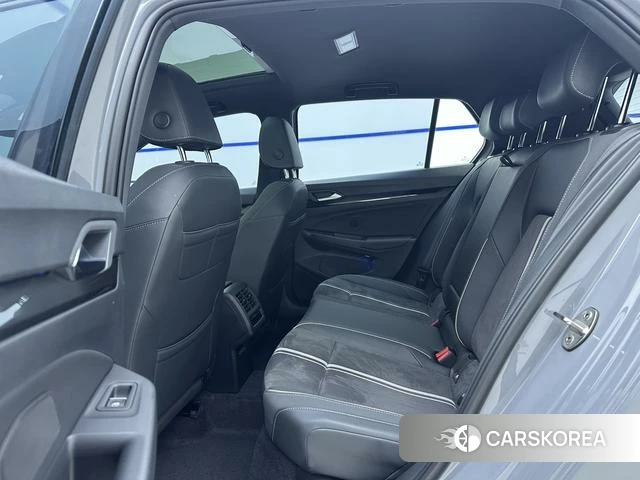 Volkswagen Golf id 4290874 из Китая 15