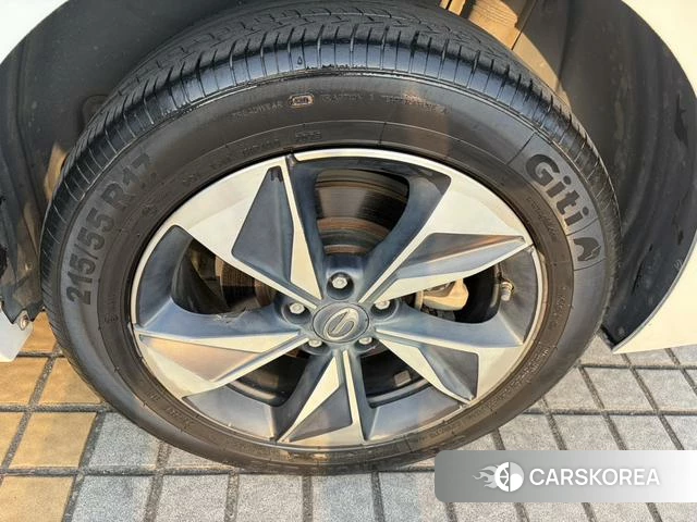 GAC Trumpchi Trumpchi M6 id 4205681 из Китая 15