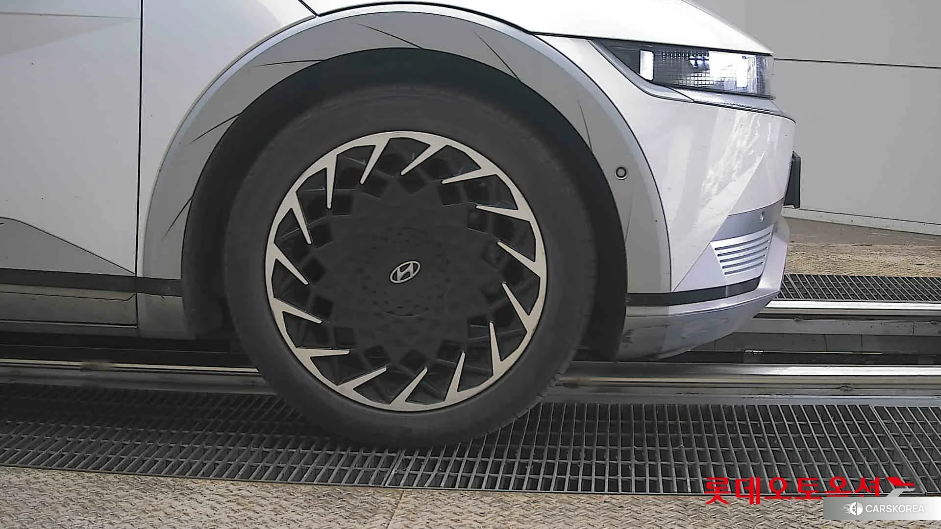 Hyundai IONIQ 5 id 3875825 из Кореи 15