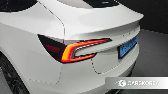 Tesla Model 3 id 4302352 из Кореи 15