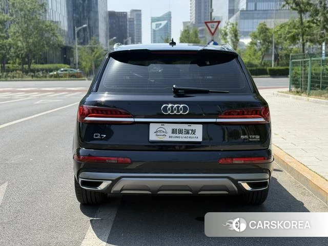 Audi Q7 id 4272008 из Китая 15