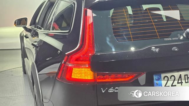 Volvo V60 Cross-Country 2nd Generation id 4609726 из Кореи 15