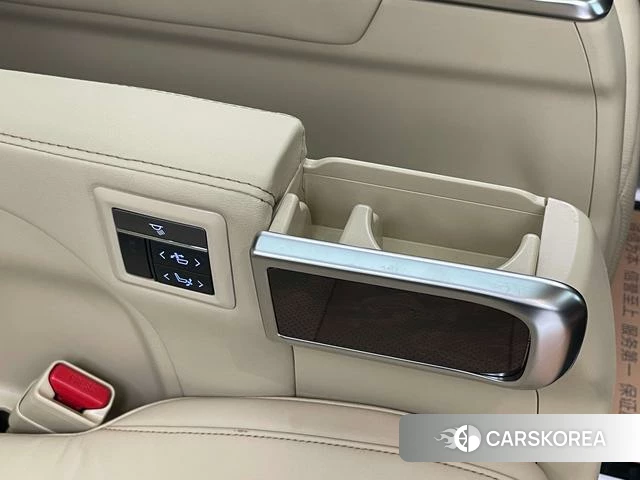 Toyota Elfa id 4265709 из Китая 15