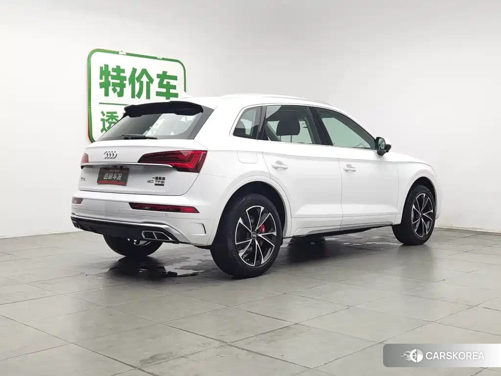 Audi Q5L id 4601879 из Китая 15
