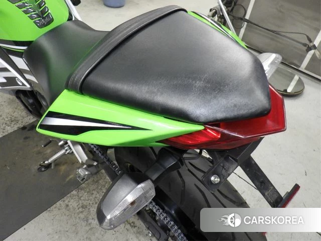 Проданный Kawasaki NINJA 250 ABS id 4248009 из Японии, фото 15