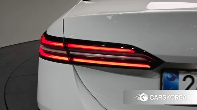 BMW 5 Series (G60) id 4248235 из Кореи 15