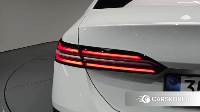 BMW 5 Series (G60) id 4292181 из Кореи 15
