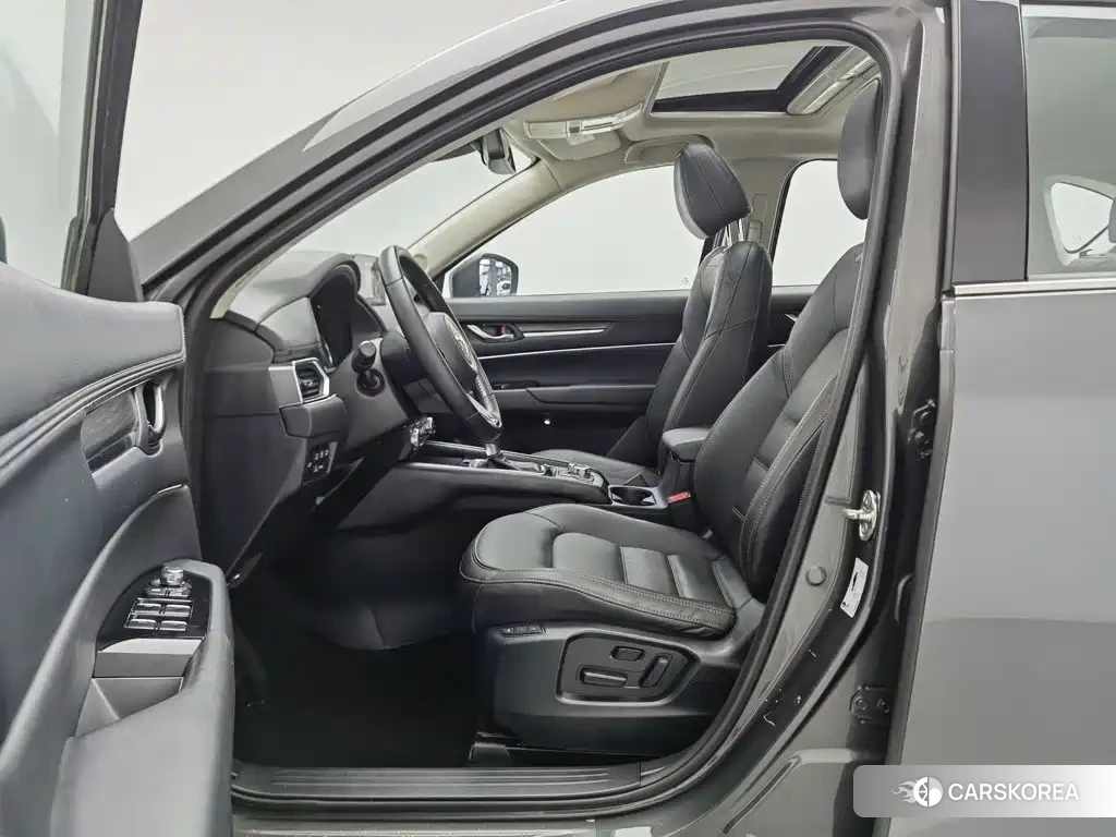 Mazda CX-5 id 4680617 из Китая 15