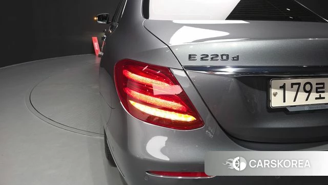Mercedes-Benz E-Class W213 id 4712605 из Кореи 15