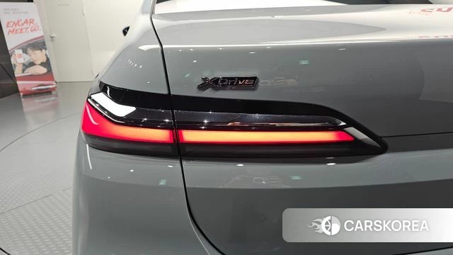 BMW 7 Series (G70) id 4634916 из Кореи 15