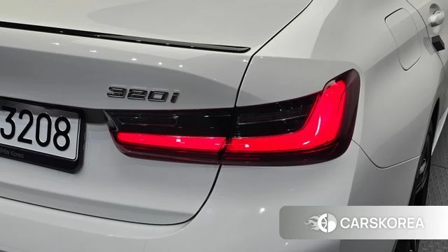 BMW 3 Series (G20) id 4612471 из Кореи 15