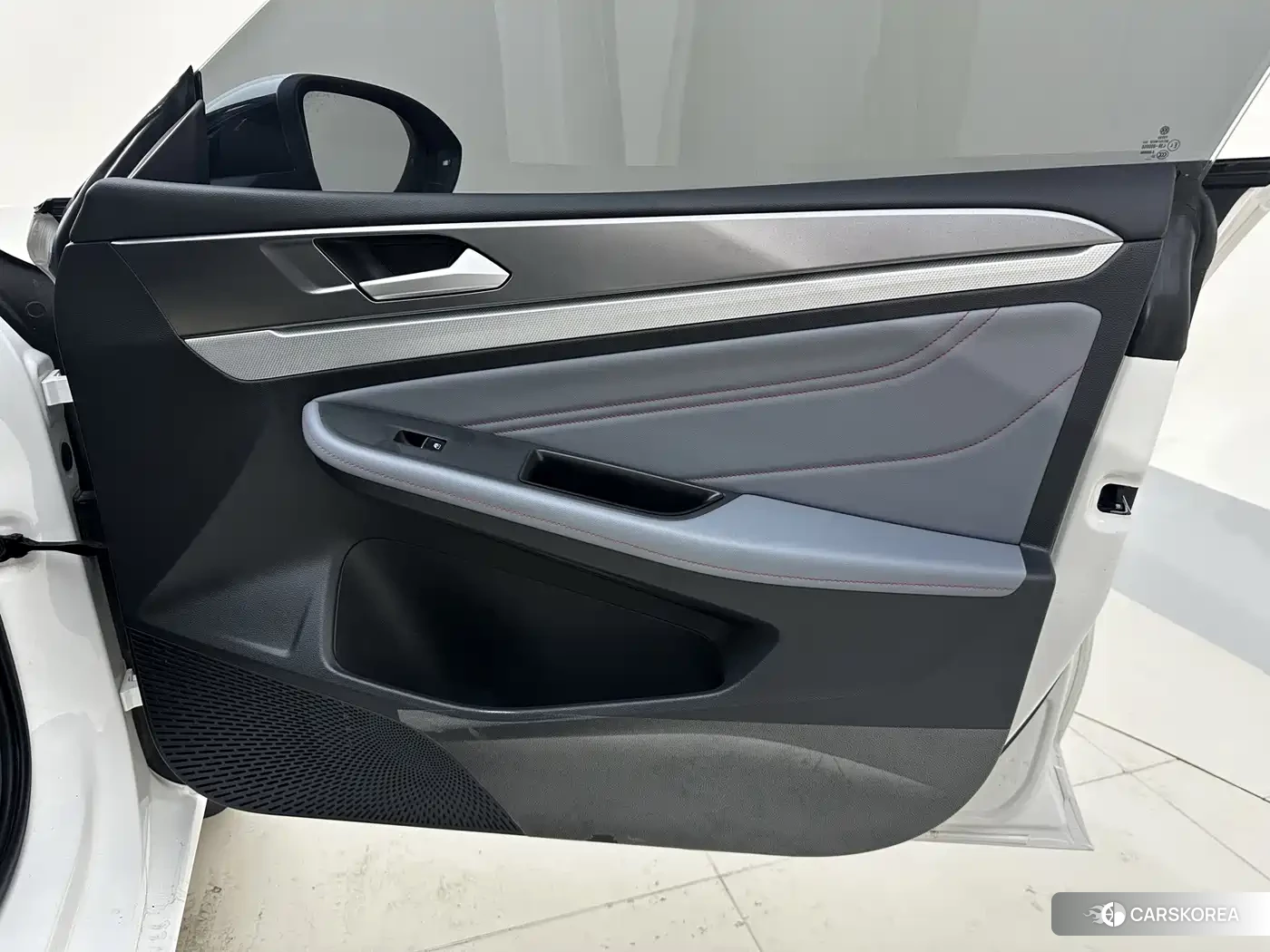 Volkswagen Lamando id 4644554 из Китая 15