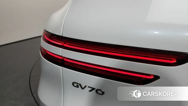 Genesis GV70 id 4618168 из Кореи 15