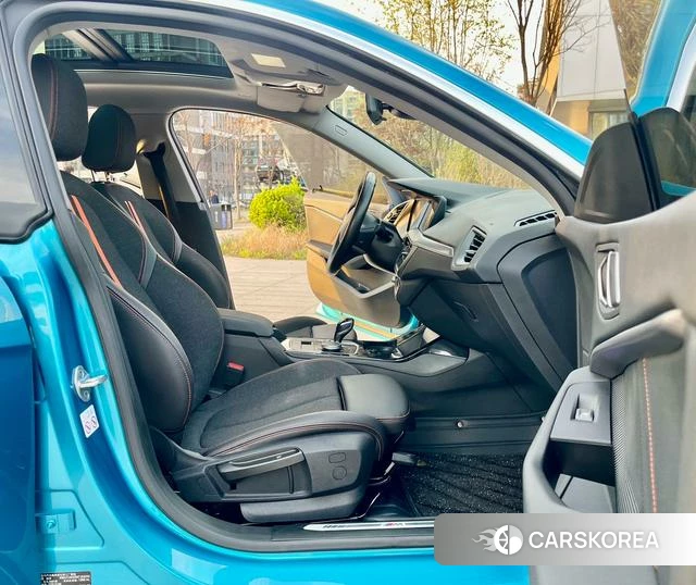 BMW 2 series (imported) id 4261575 из Китая 15