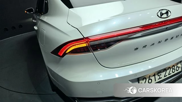 Hyundai The New Grandeur IG id 4232497 из Кореи 15