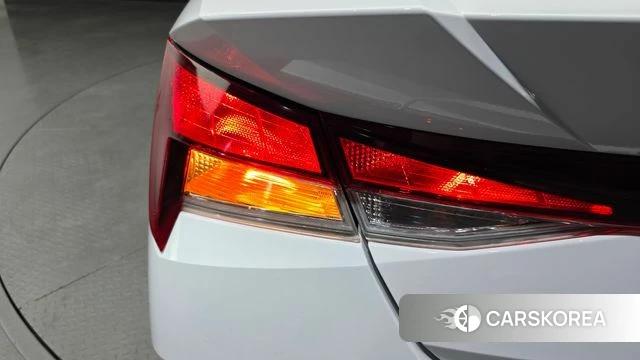 Hyundai Avante Hybrid (CN7) id 4517950 из Кореи 15