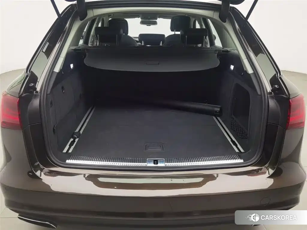 Audi A6 id 4600888 из Китая 16