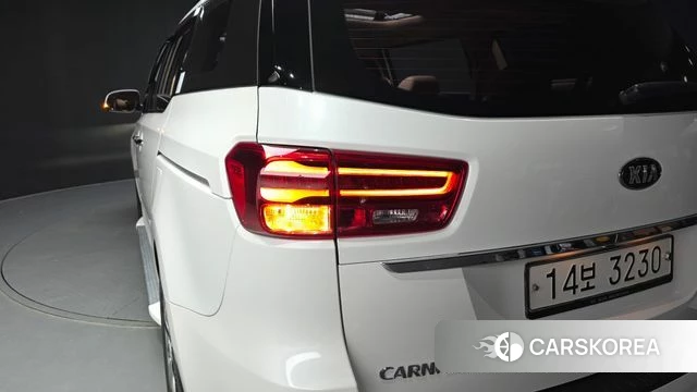 Kia The New Carnival id 4693841 из Кореи 15