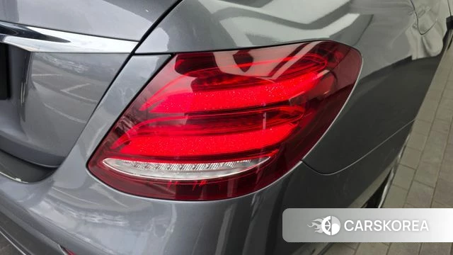 Mercedes-Benz E-Class W213 id 4722642 из Кореи 15