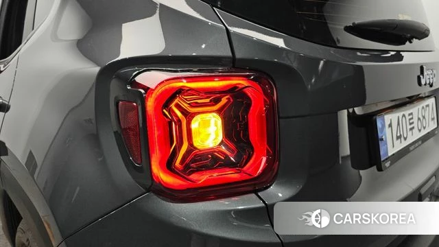 Jeep Renegade id 4725428 из Кореи 15