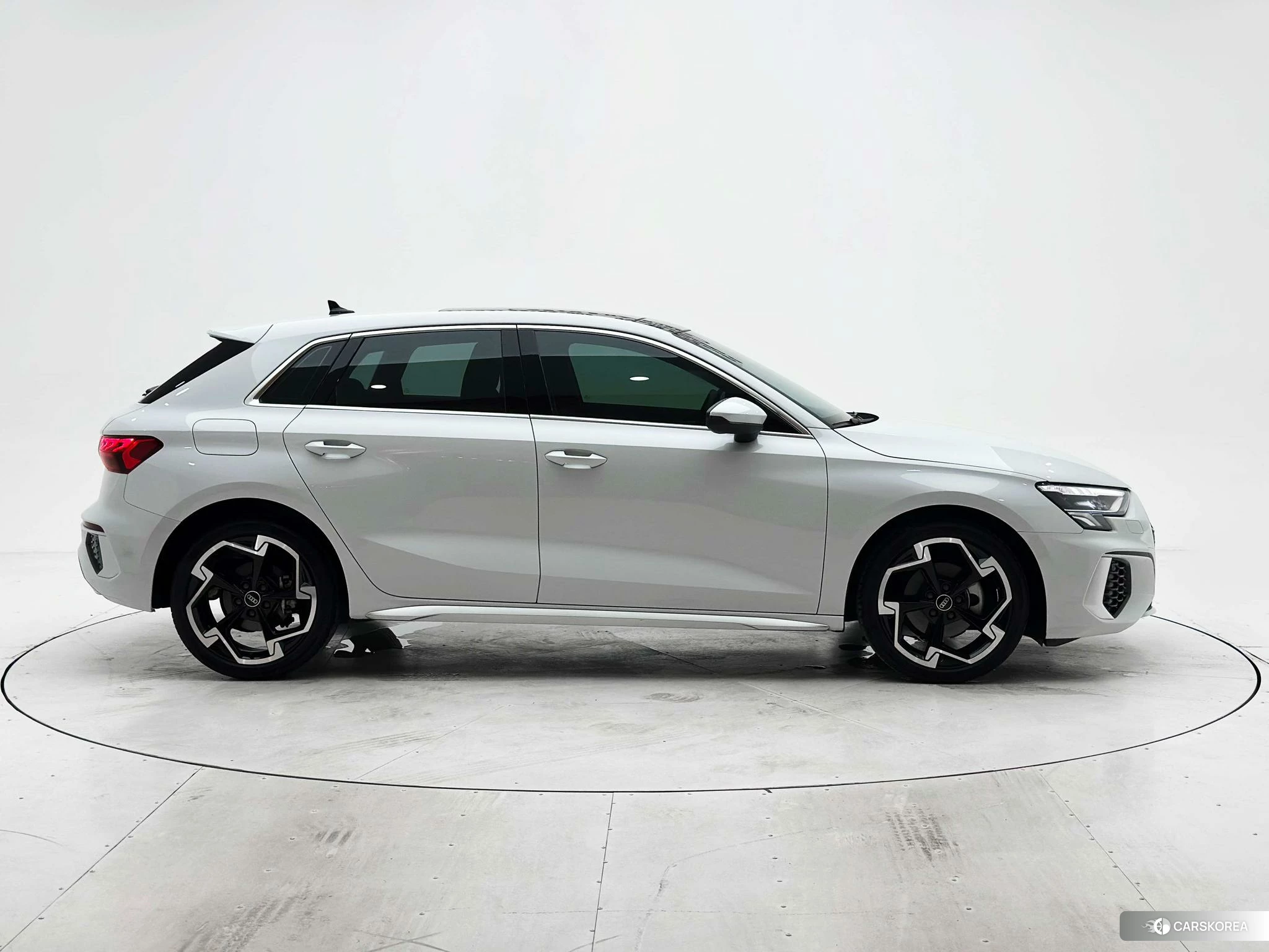 Audi A3 id 4461442 из Китая 15