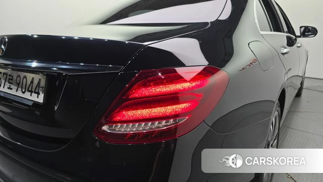Mercedes-Benz E-Class W213 id 4882046 из Кореи 15