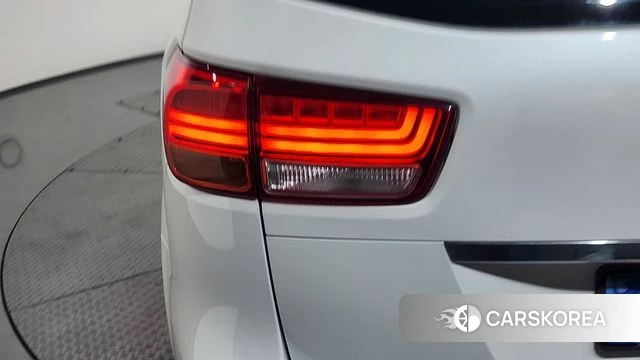 Kia All New Carnival id 4496969 из Кореи 15
