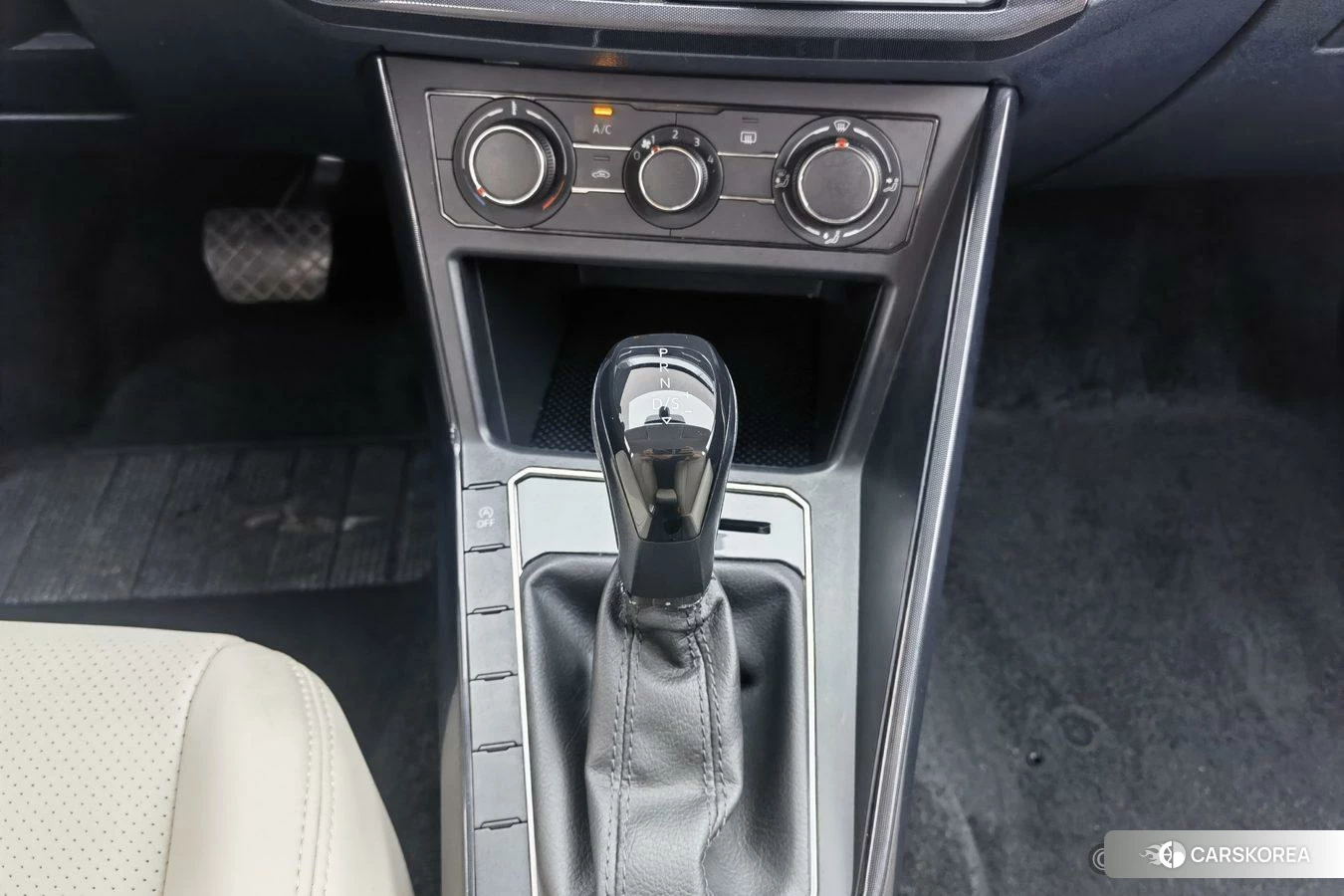 Volkswagen Lavida id 4498557 из Китая 15