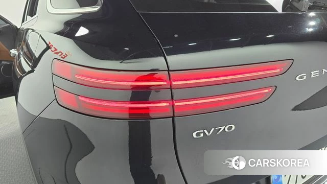 Genesis GV70 id 4870981 из Кореи 15