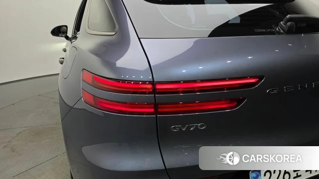 Genesis GV70 id 4767463 из Кореи 15
