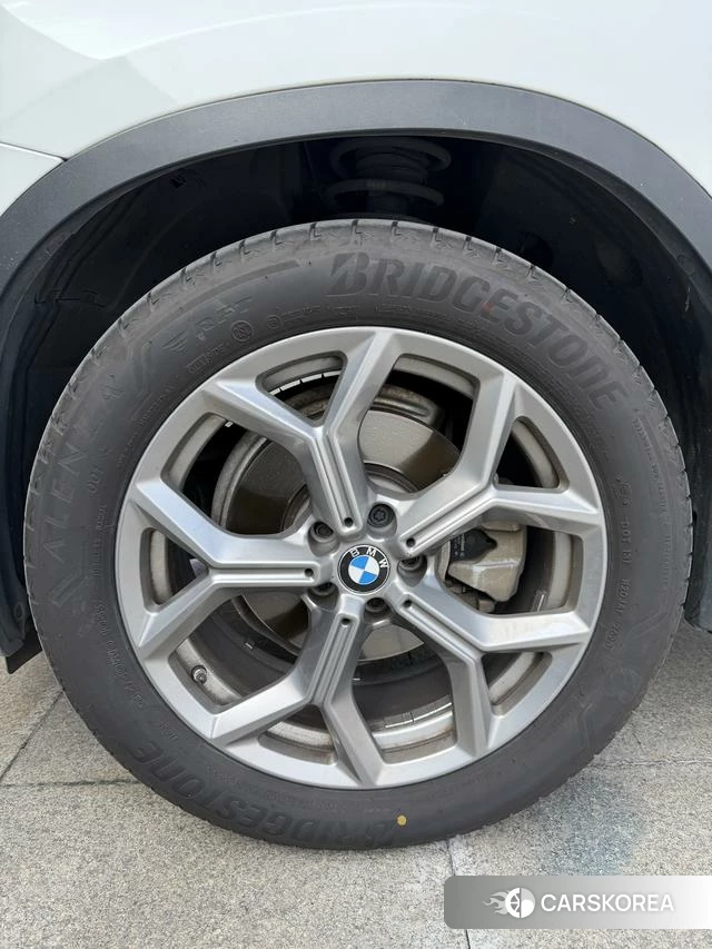 BMW X3 id 4272509 из Китая 15