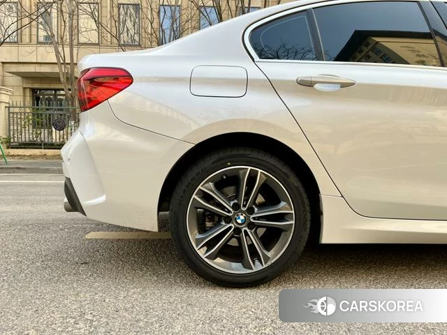 BMW 1 series id 4220537 из Китая 15