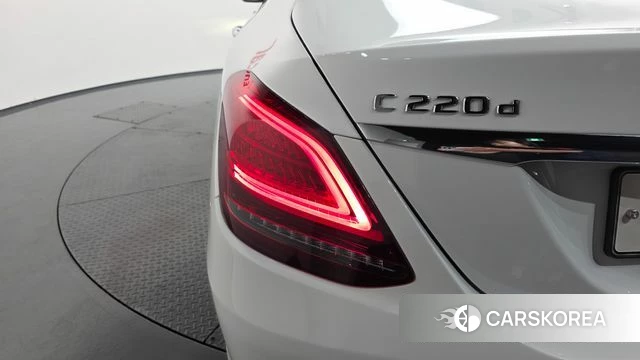 Mercedes-Benz C-Class W205 id 4459165 из Кореи 15