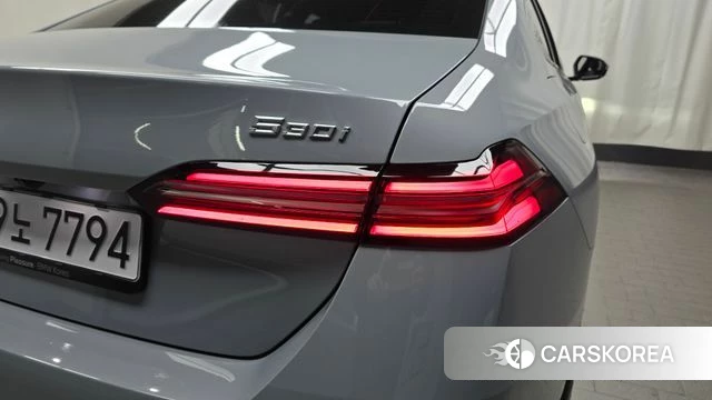 BMW 5 Series (G60) id 4230082 из Кореи 15