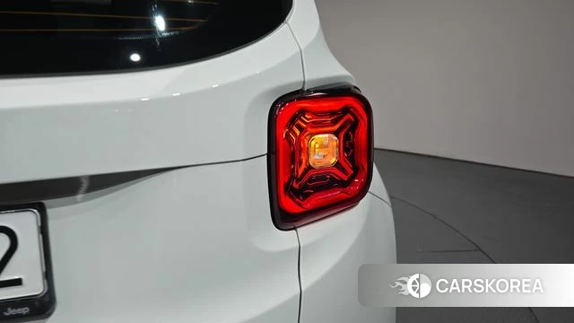 Jeep Renegade id 4665397 из Кореи 14