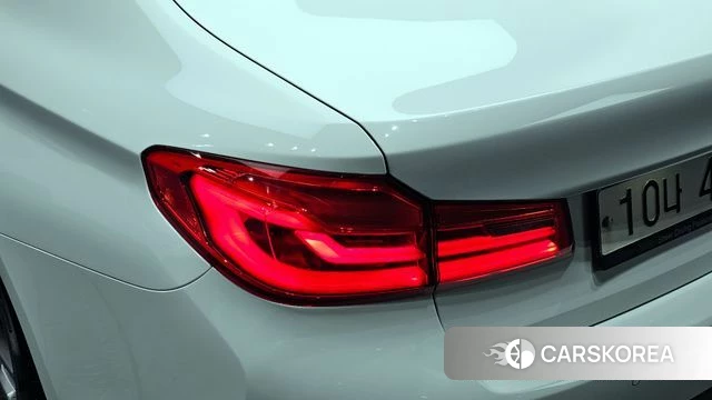 BMW 5 Series (G30) id 4317825 из Кореи 15