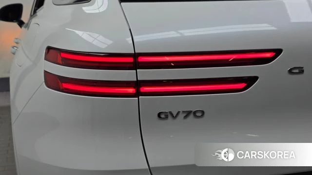Genesis GV70 id 4639946 из Кореи 15